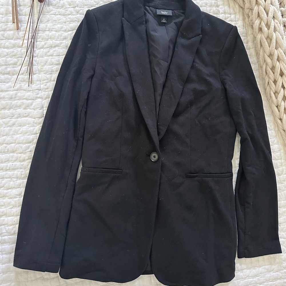 Women’s Mossimo Solid Black One-Button Stretch Co… - image 2